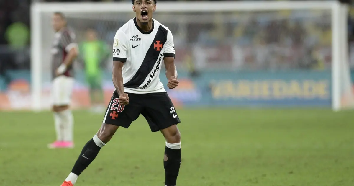 Brenner brilha e conquista torcida vascaína em vitória sobre o Fluminense