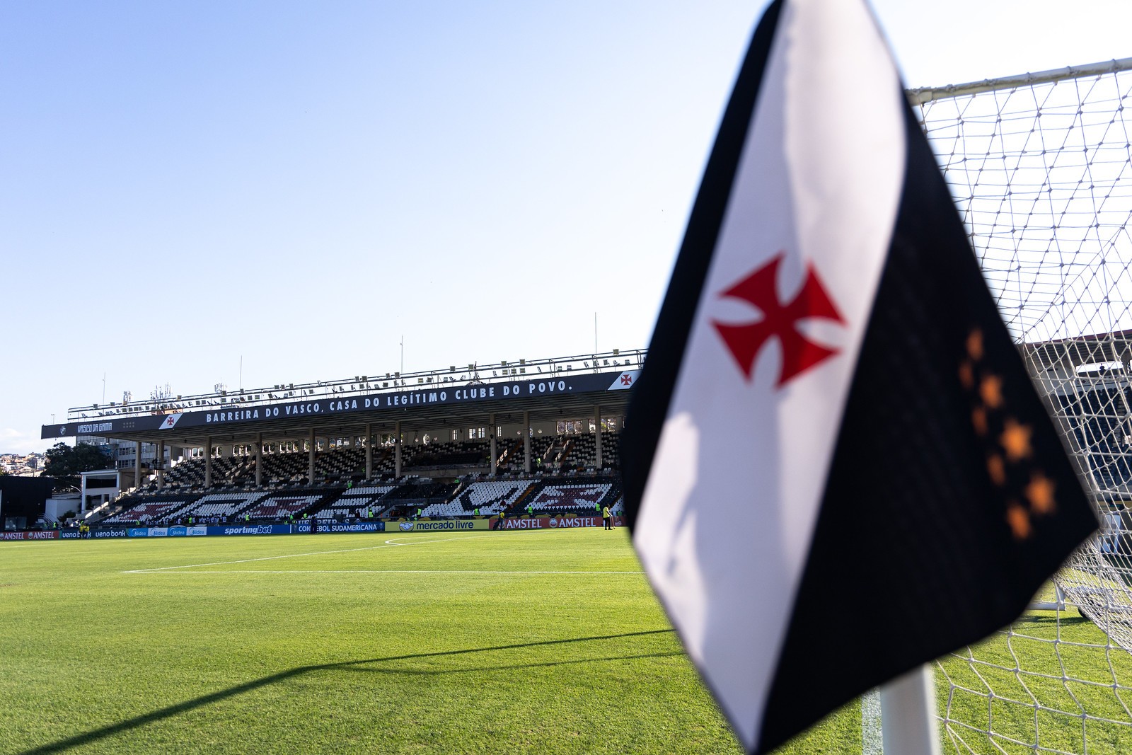 A Urgência do Empréstimo e o Futuro do Vasco: Um Clamor da Torcida