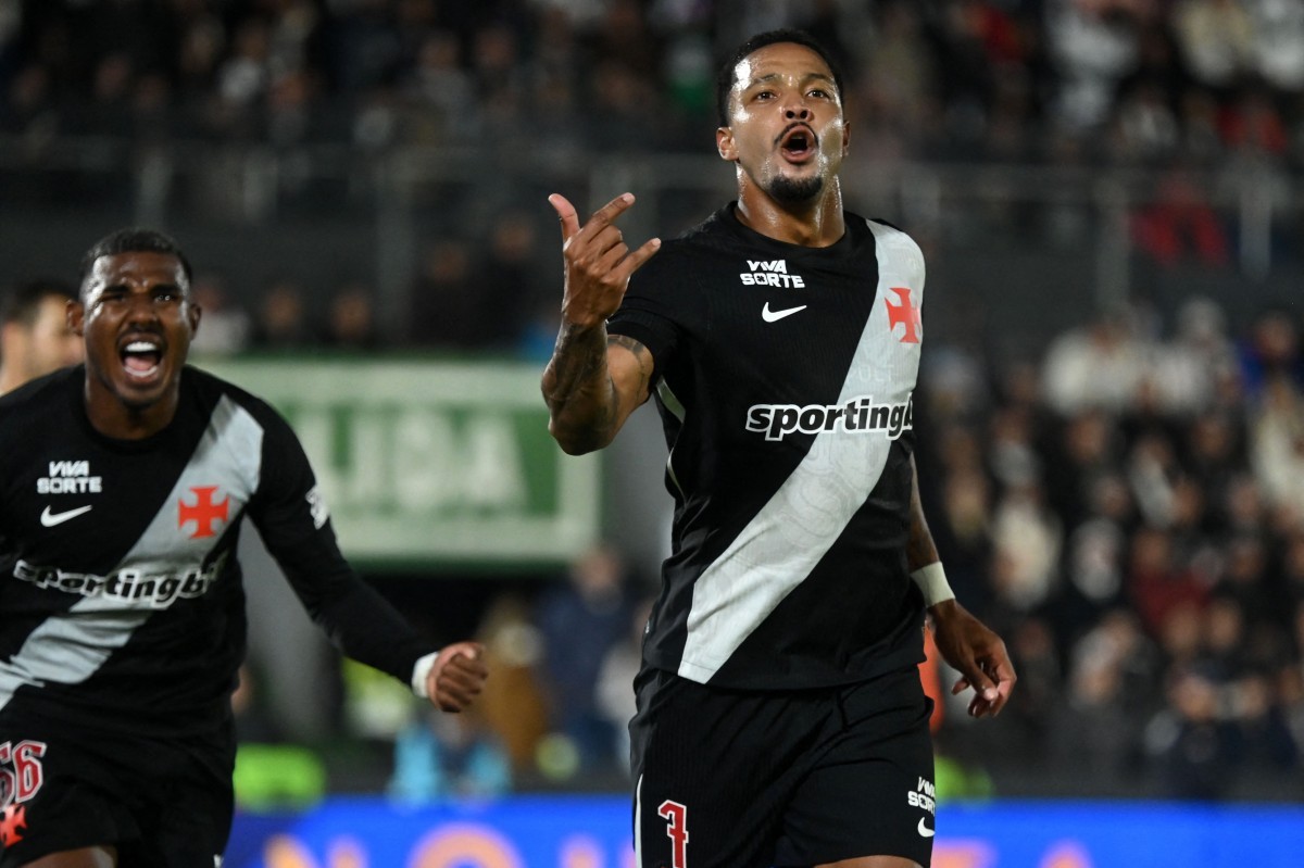 David brilha e Vasco avança na Sul-Americana com garra e emoção