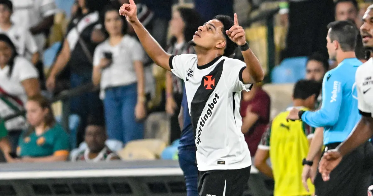 Vasco busca centroavante para reforçar o ataque e voltar a brilhar