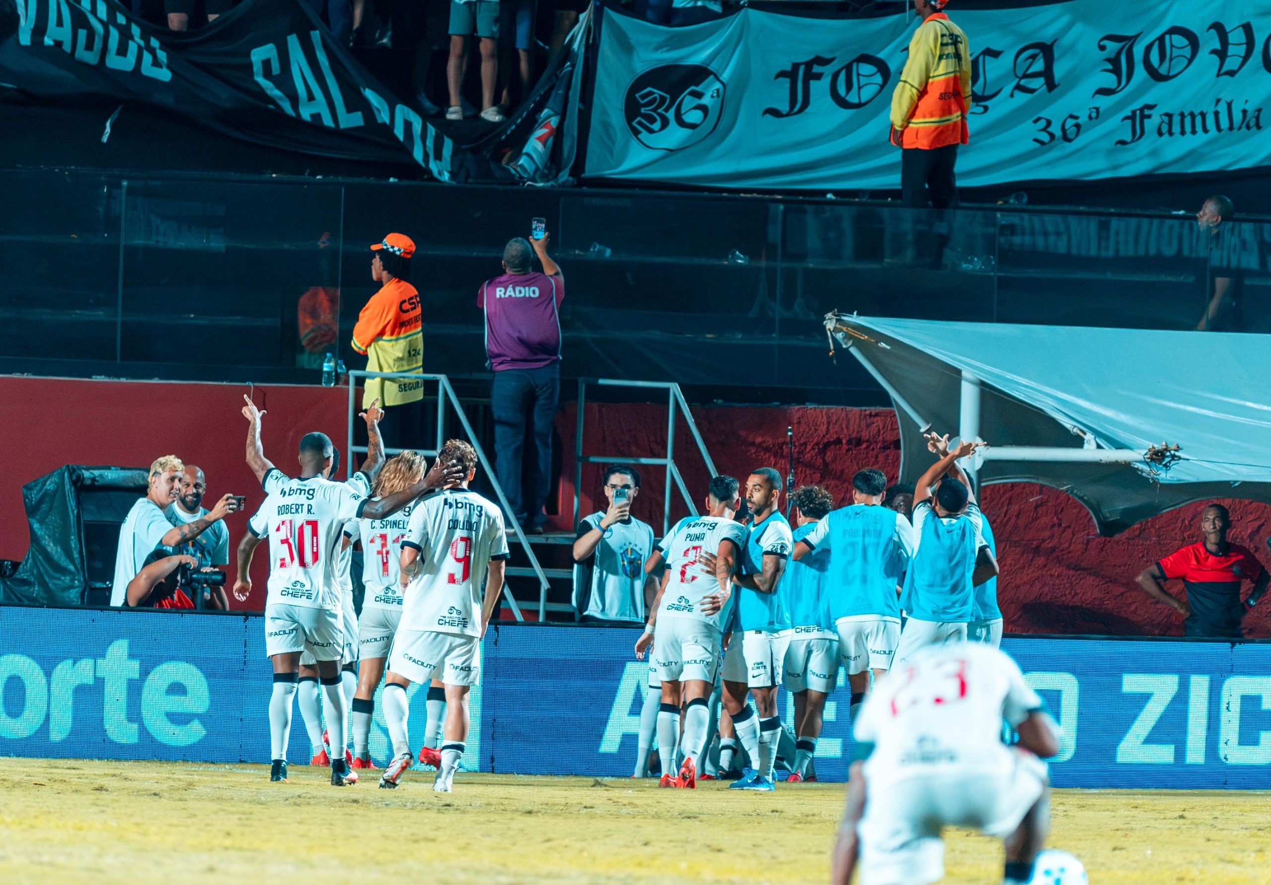 Análise da Partida: Vasco Mostra Garra e Supera Desafios no Barradão