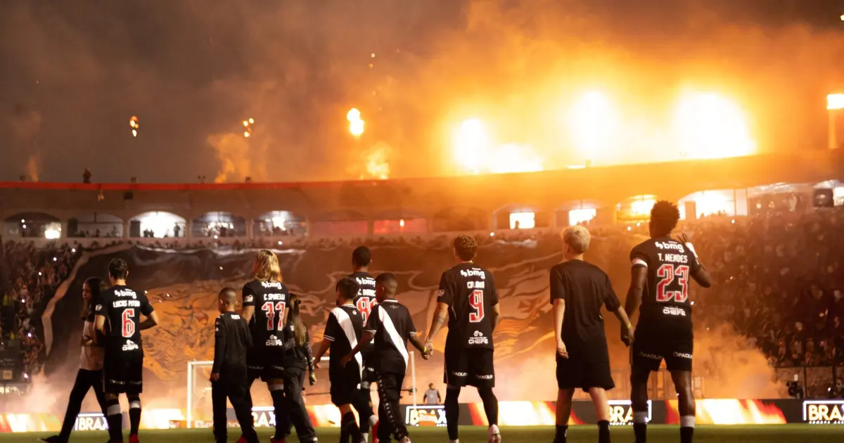 Elenco do Vasco se une em pacto por todas as competições nesta temporada