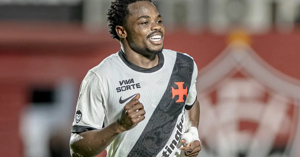 Vasco avança na Copa do Brasil com vitória sobre o Vitória e gols decisivos