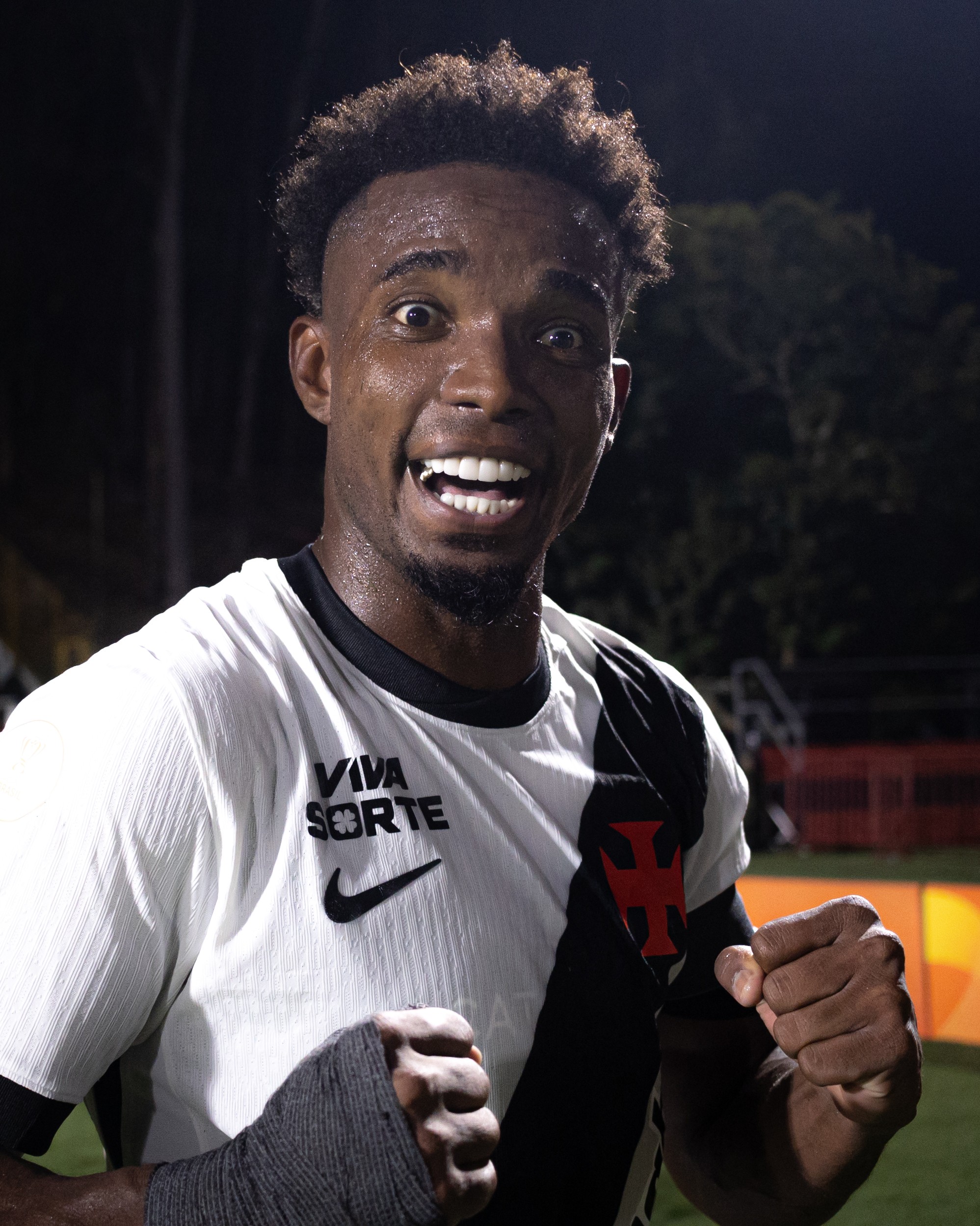Vasco avança na Copa do Brasil e a torcida vibra com a garra do time