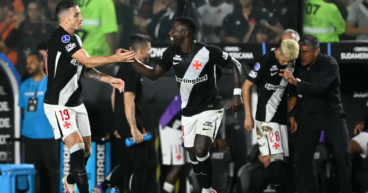 Vasco enfrenta maratona decisiva em busca de títulos e permanência na elite do futebol