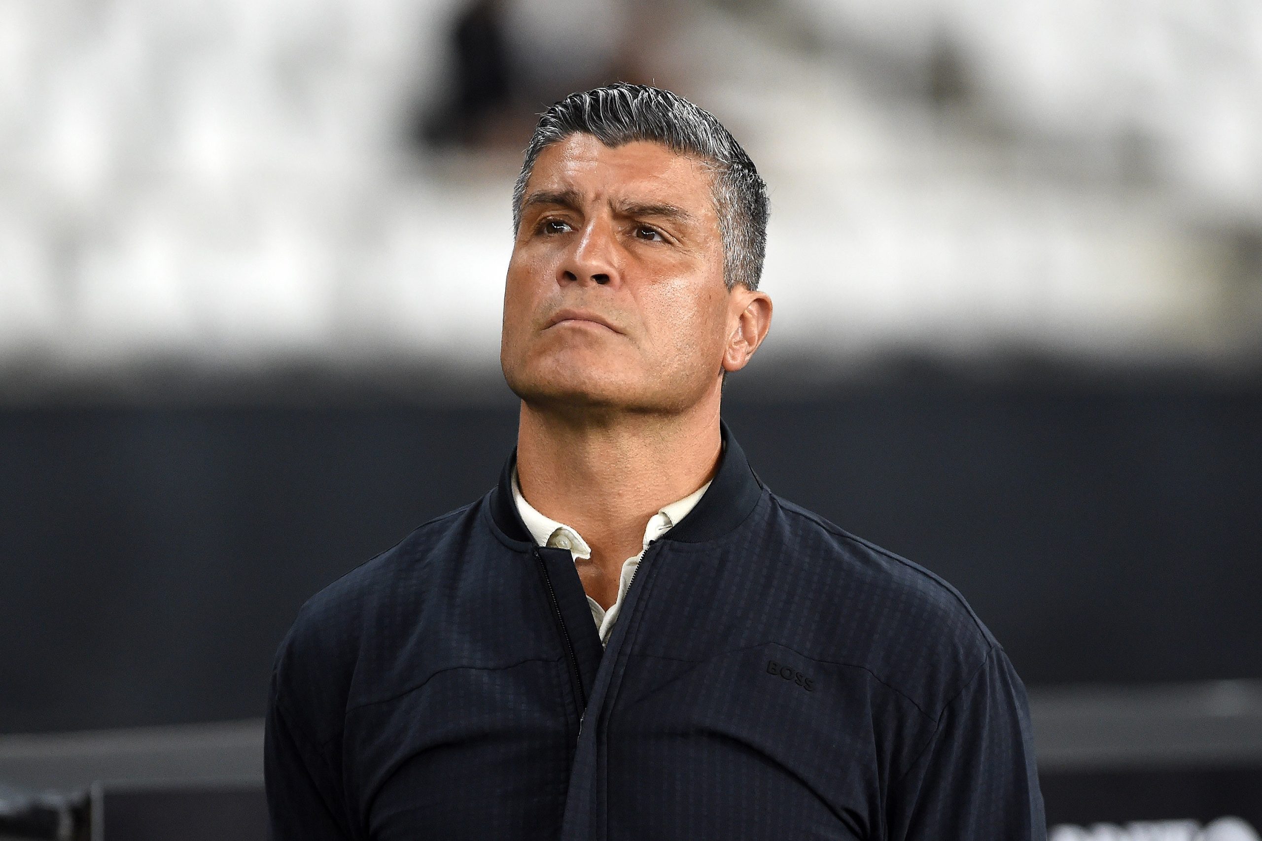 Vasco enfrenta o Remo em São Januário e mira vitória para embalar na temporada