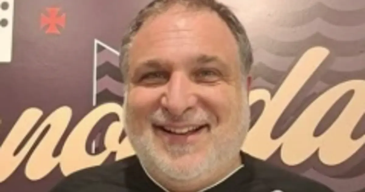 Pedro Strozenberg é o candidato da oposição à presidência do Vasco