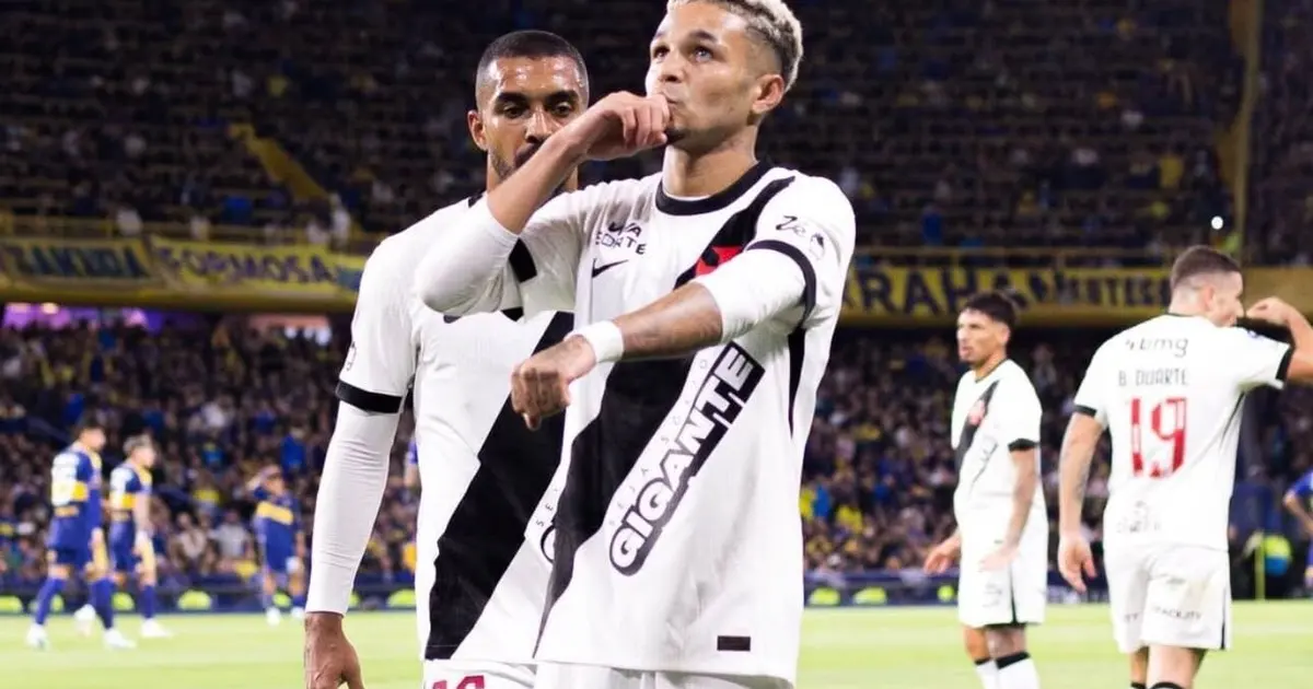 Vasco brilha na Bombonera e vence o Boca Juniors com garra e emoção