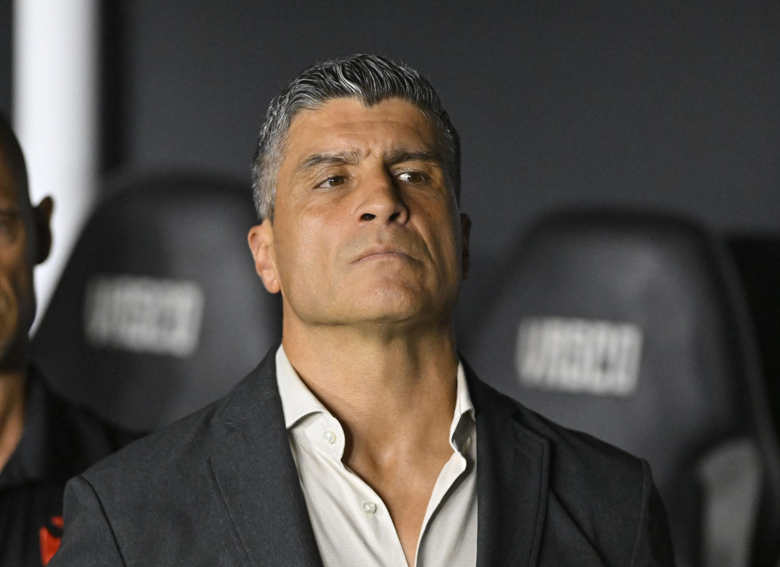 Vasco renasce em São Januário e dá show de virada contra o Corinthians