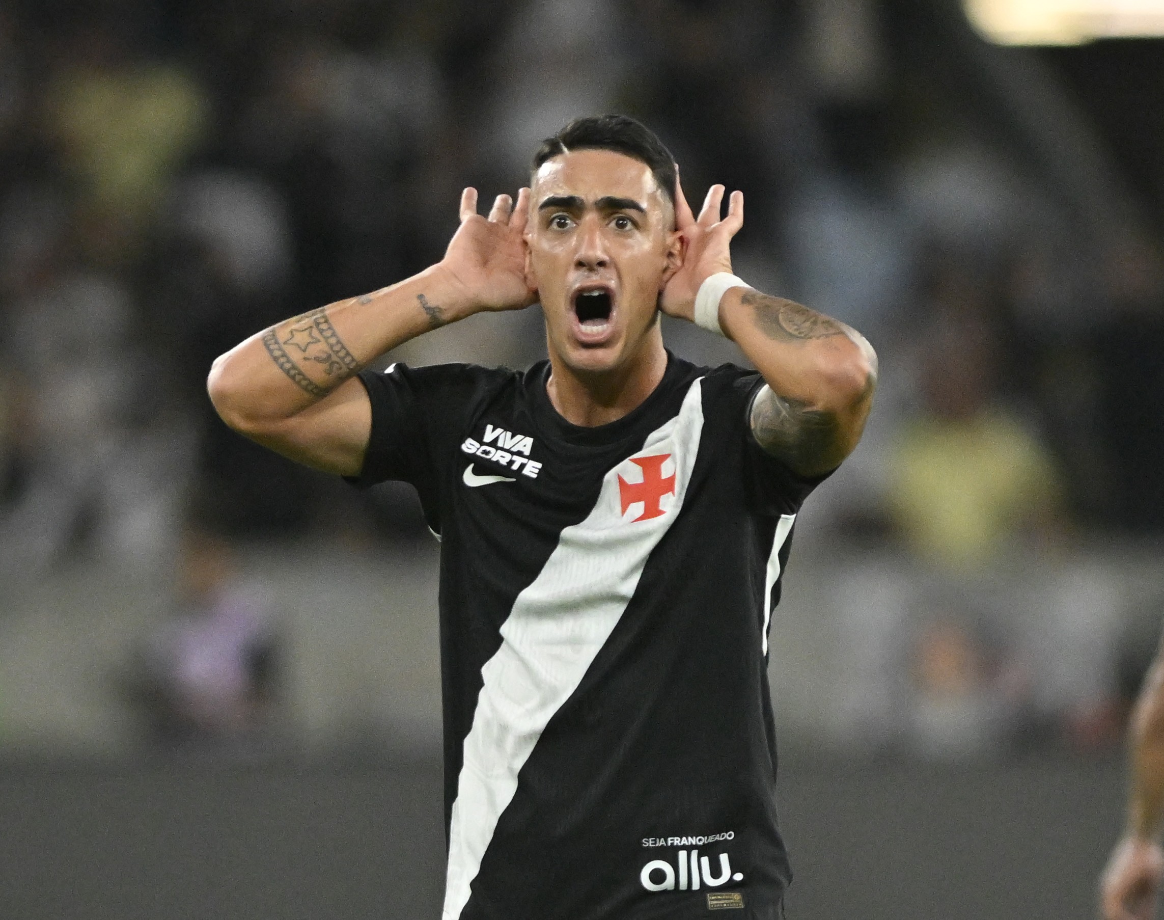 Puma Rodríguez é a esperança do Vasco contra o Corinthians em São Januário